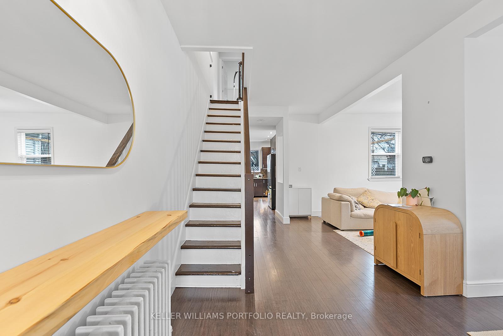 Photo 5 of 557 Craven Road, Toronto, Greenwood-Coxwell — HOMEH