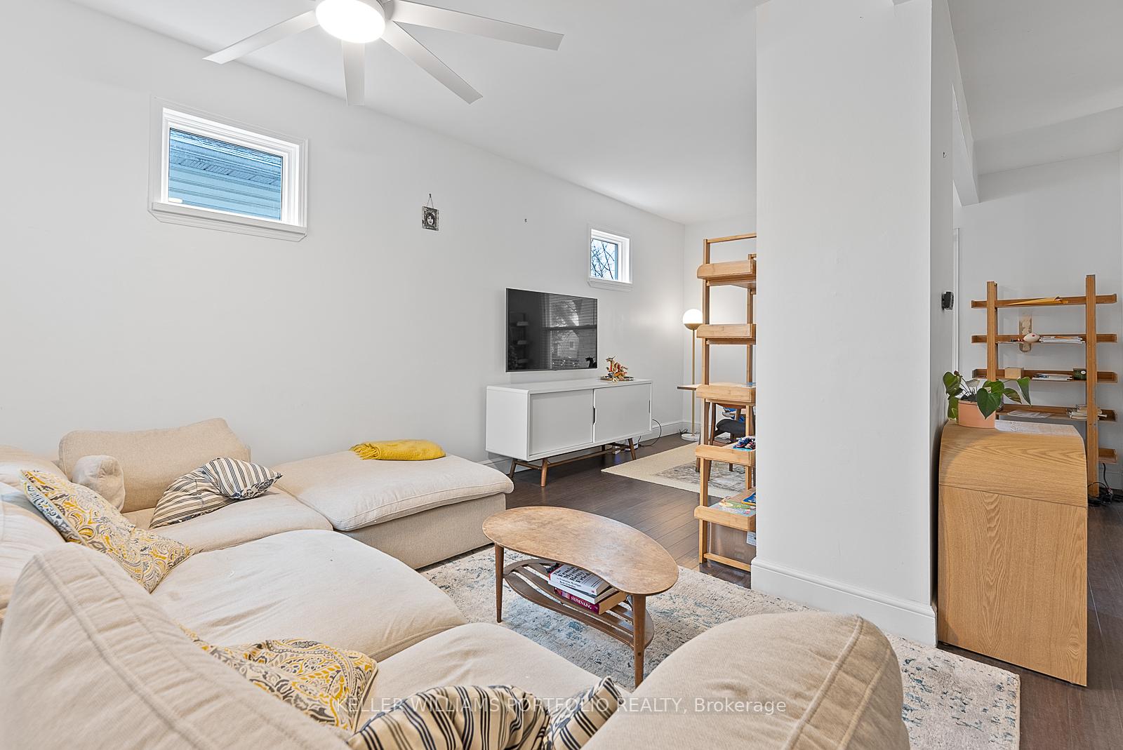 Photo 11 of 557 Craven Road, Toronto, Greenwood-Coxwell — HOMEH