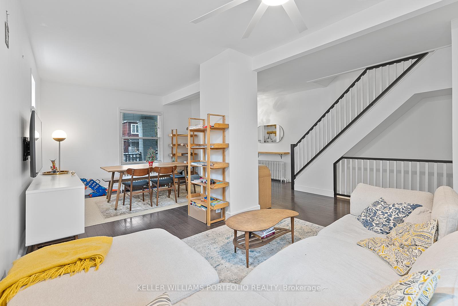 Photo 12 of 557 Craven Road, Toronto, Greenwood-Coxwell — HOMEH
