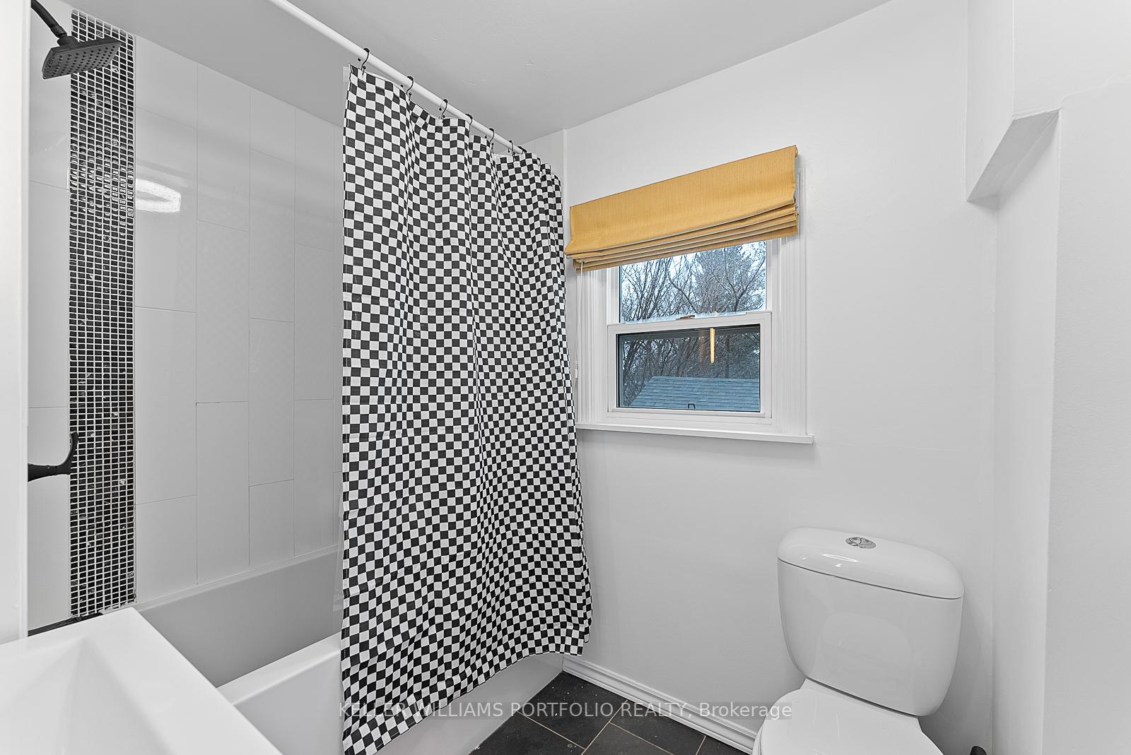 Photo 27 of 557 Craven Road, Toronto, Greenwood-Coxwell — HOMEH