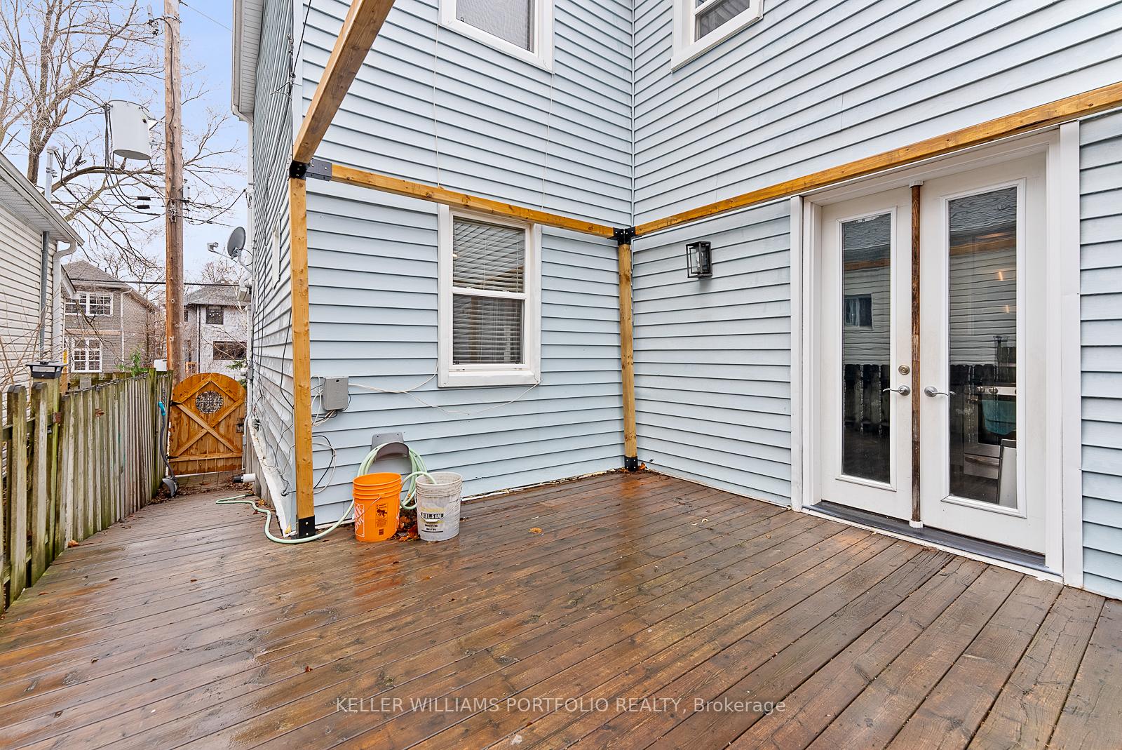 Photo 37 of 557 Craven Road, Toronto, Greenwood-Coxwell — HOMEH