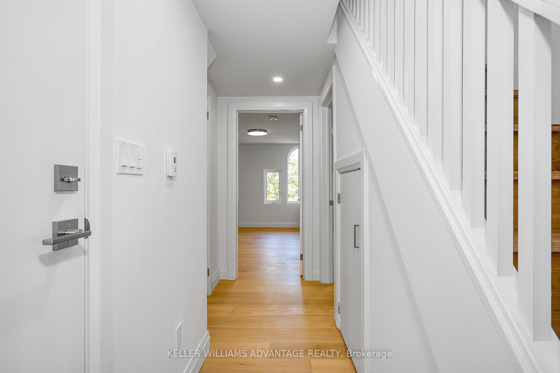 Photo 18 of Unit 3rd Floor, 42 Delaware Avenue, Toronto, Palmerston-Little Italy — HOMEH