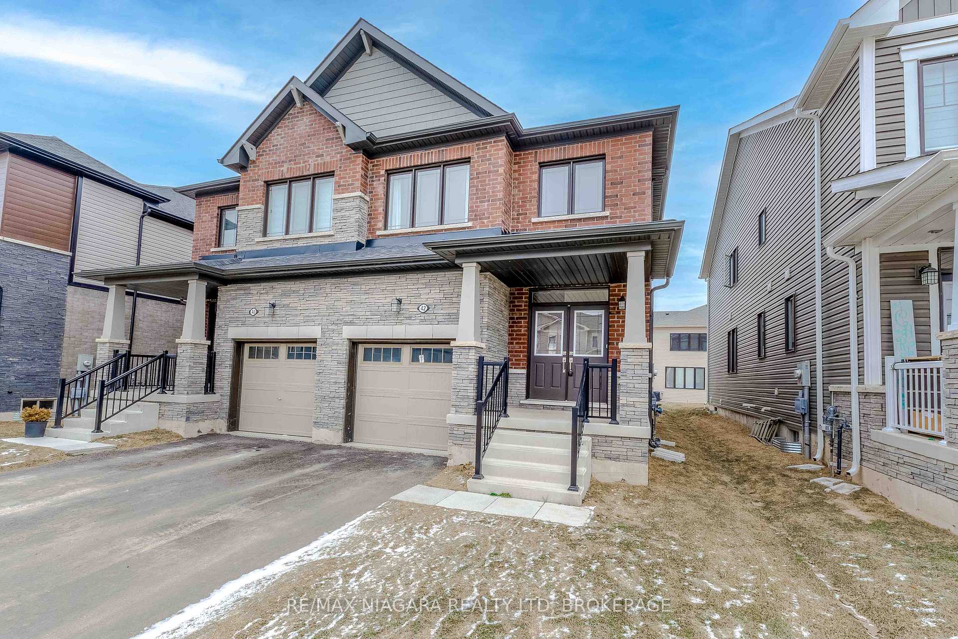 Front of 42 Sunflower Crescent