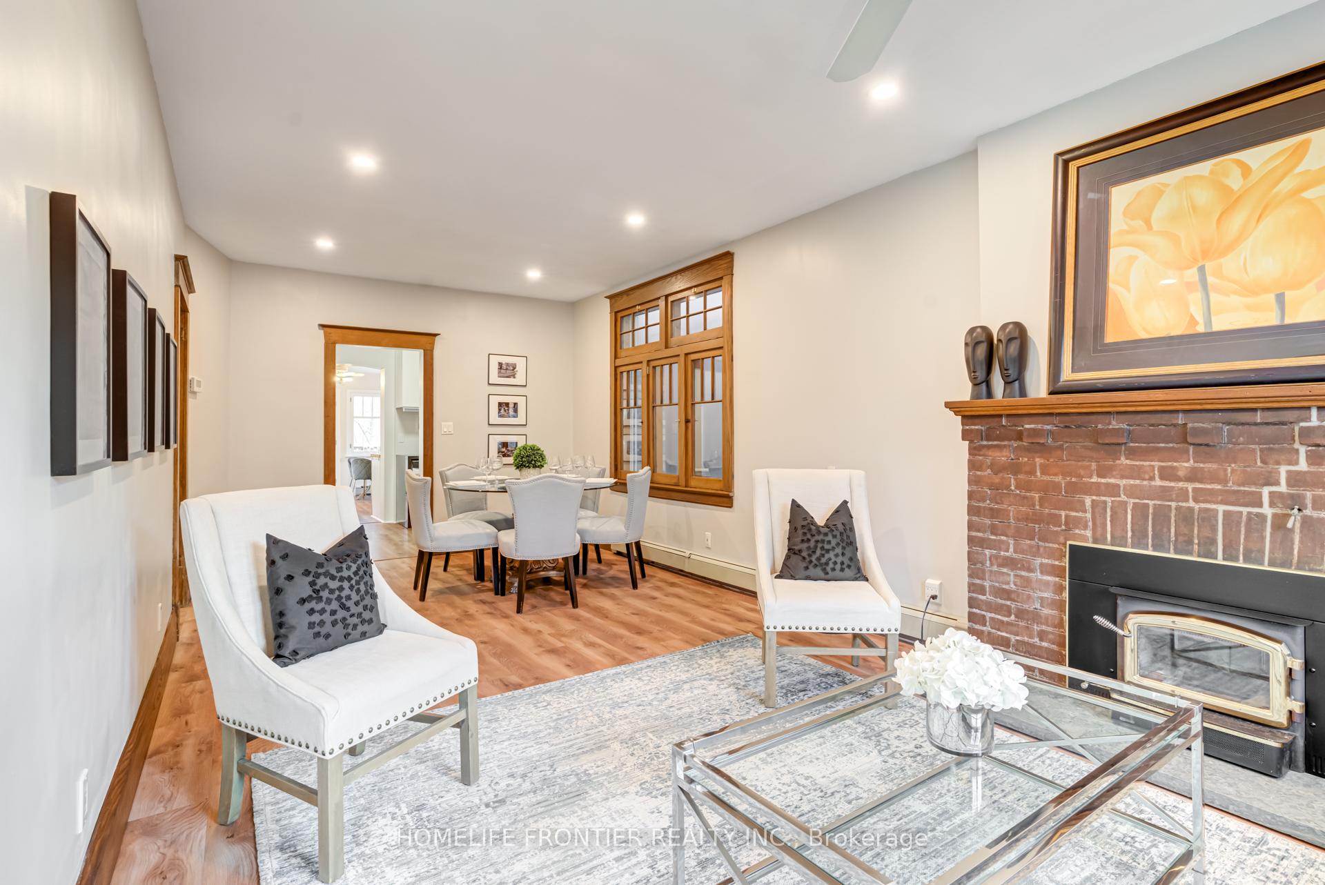 Photo 5 of 517 Main Street, Toronto, Woodbine-Lumsden — HOMEH