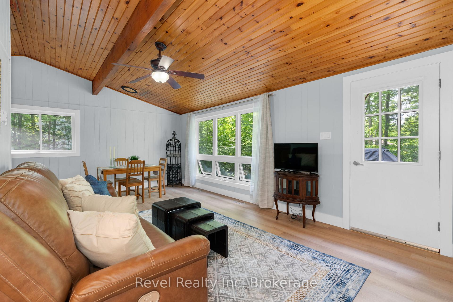 Photo 4 of 1204 Tiny Beaches Road N, Tiny, Rural Tiny — HOMEH