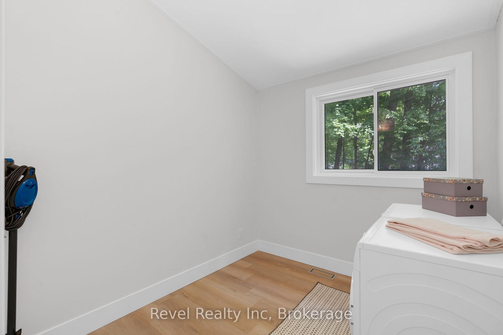 Photo 17 of 1204 Tiny Beaches Road N, Tiny, Rural Tiny — HOMEH