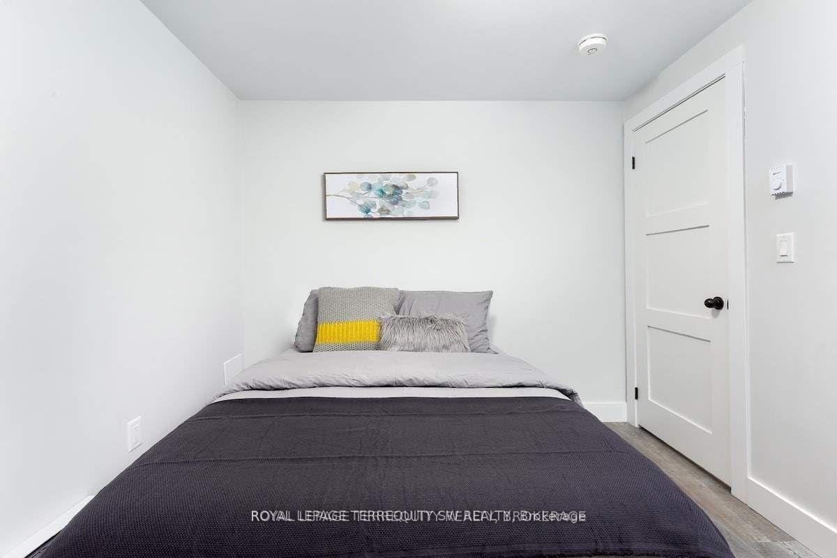 Photo 4 of Unit Lower, 396 Lansdowne Avenue, Toronto, Dufferin Grove — HOMEH