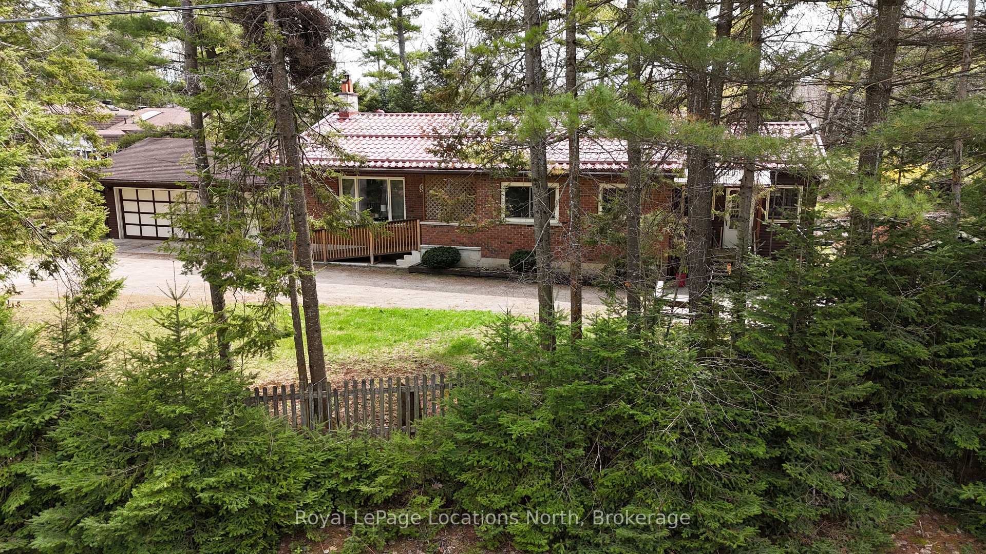 Photo 2 of 8 Ronald Avenue, Tiny, Rural Tiny — HOMEH