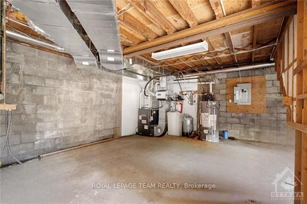 Photo 43 of 1541 Bella Vista Drive, Ottawa, Camelot — HOMEH