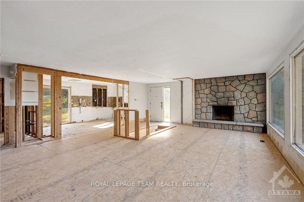 Photo 29 of 1541 Bella Vista Drive, Ottawa, Camelot — HOMEH