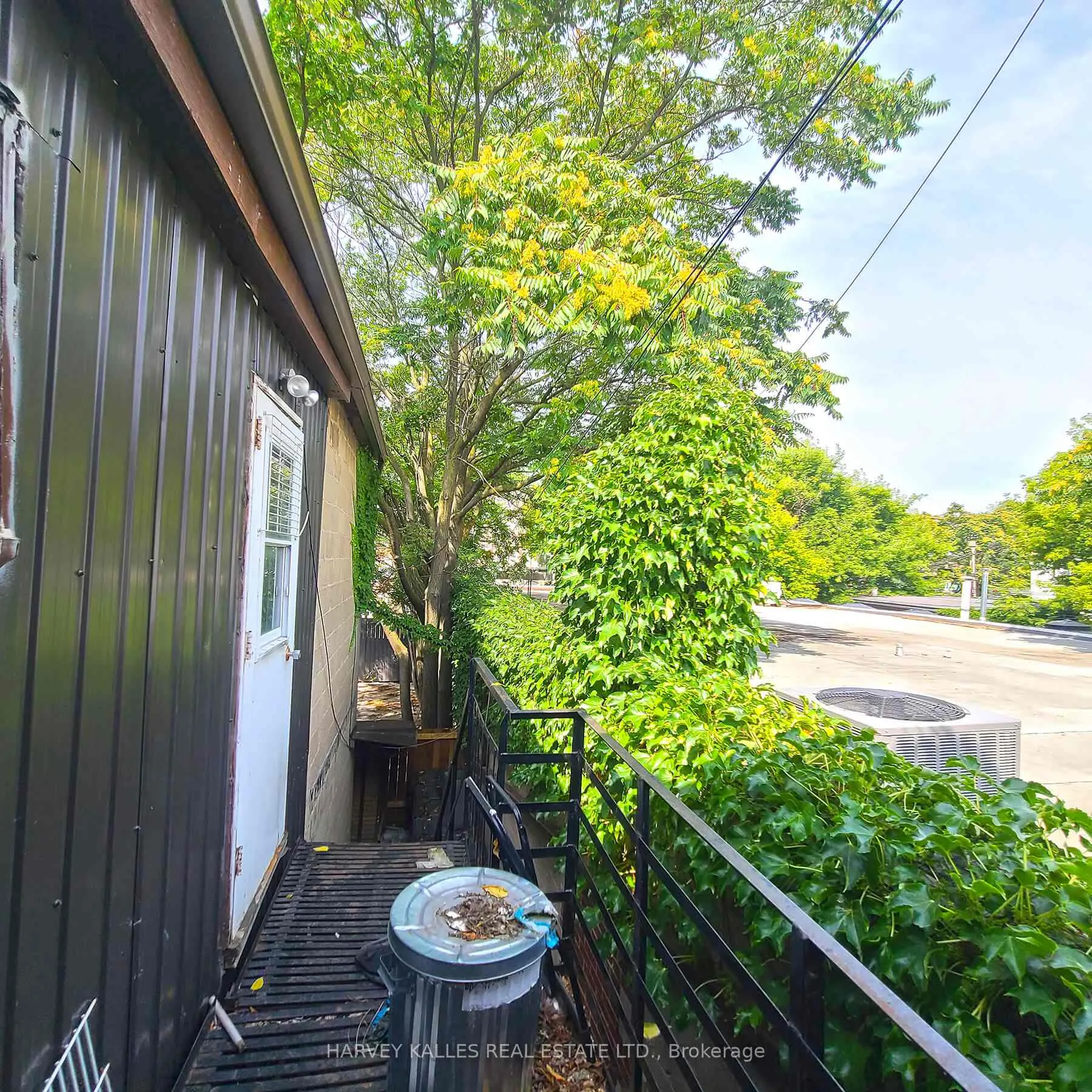 Photo 14 of Unit 2nd Floor, 206 Augusta Avenue, Toronto, Kensington-Chinatown — HOMEH