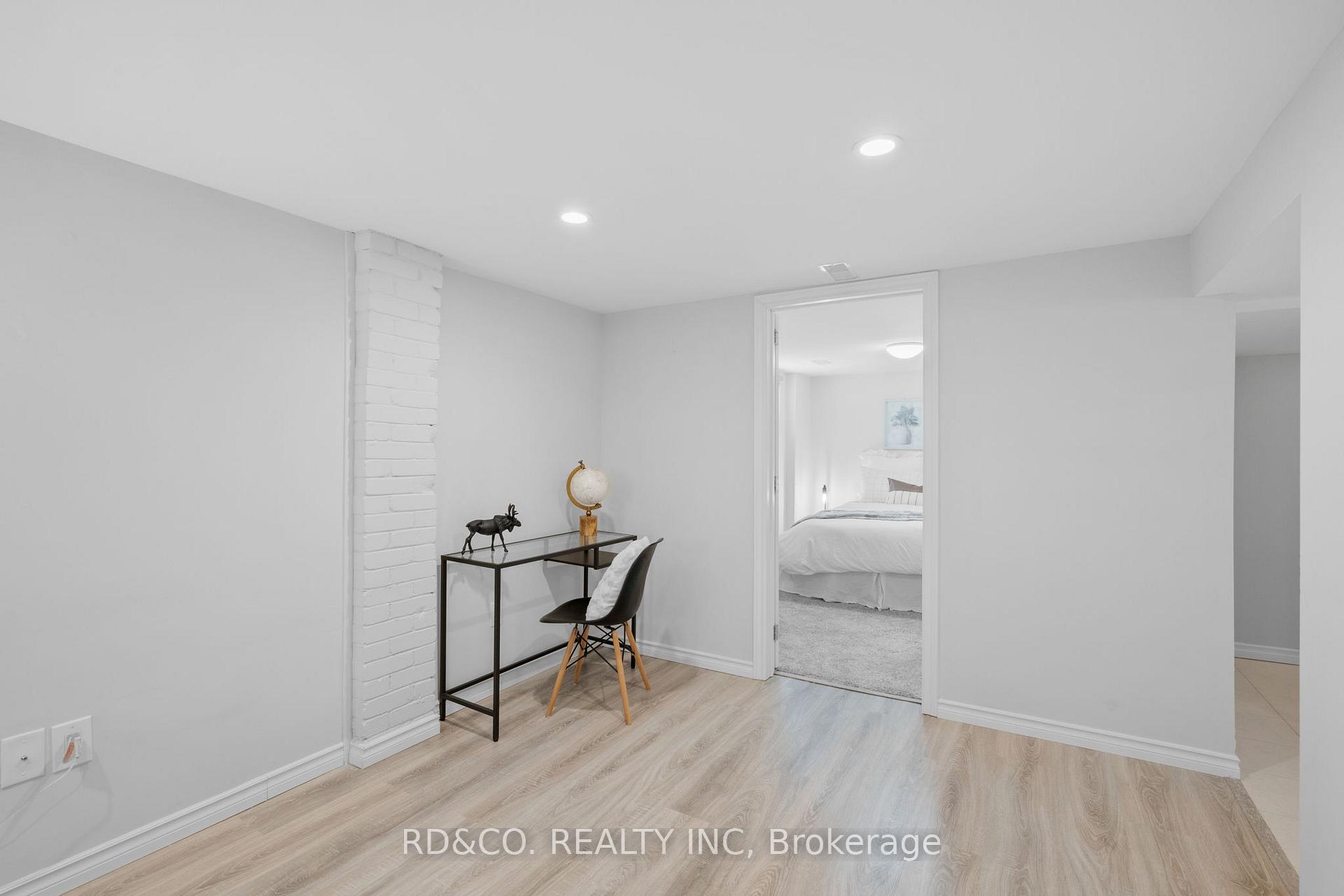 Photo 26 of 42 Tiago Avenue, Toronto, O'Connor-Parkview — HOMEH