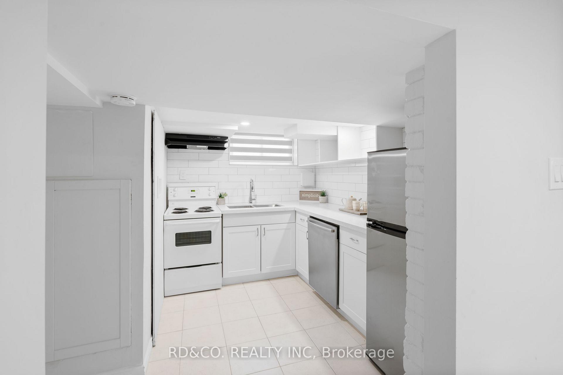 Photo 29 of 42 Tiago Avenue, Toronto, O'Connor-Parkview — HOMEH