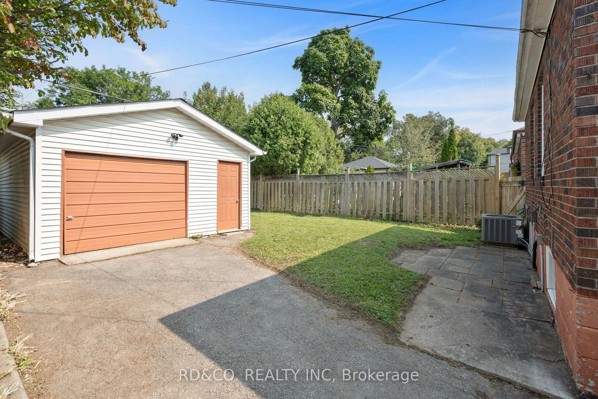 Photo 33 of 42 Tiago Avenue, Toronto, O'Connor-Parkview — HOMEH