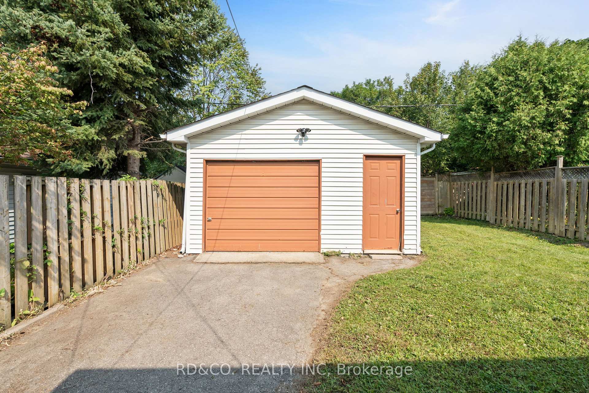 Photo 34 of 42 Tiago Avenue, Toronto, O'Connor-Parkview — HOMEH