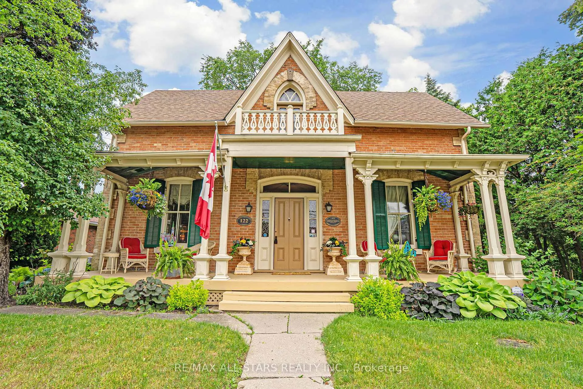 Photo 2 of 122 Brock Street E, Uxbridge — HOMEH