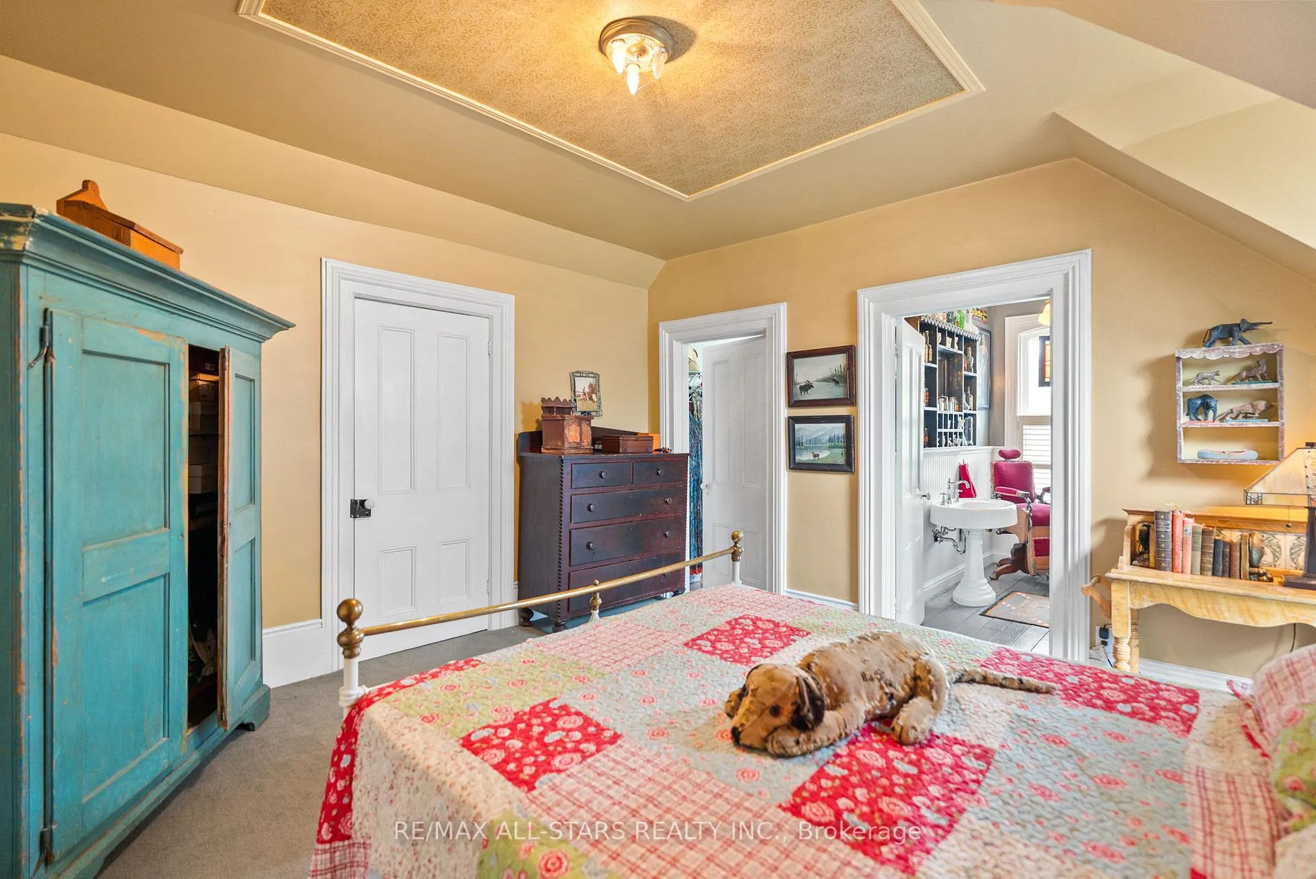 Photo 20 of 122 Brock Street E, Uxbridge — HOMEH