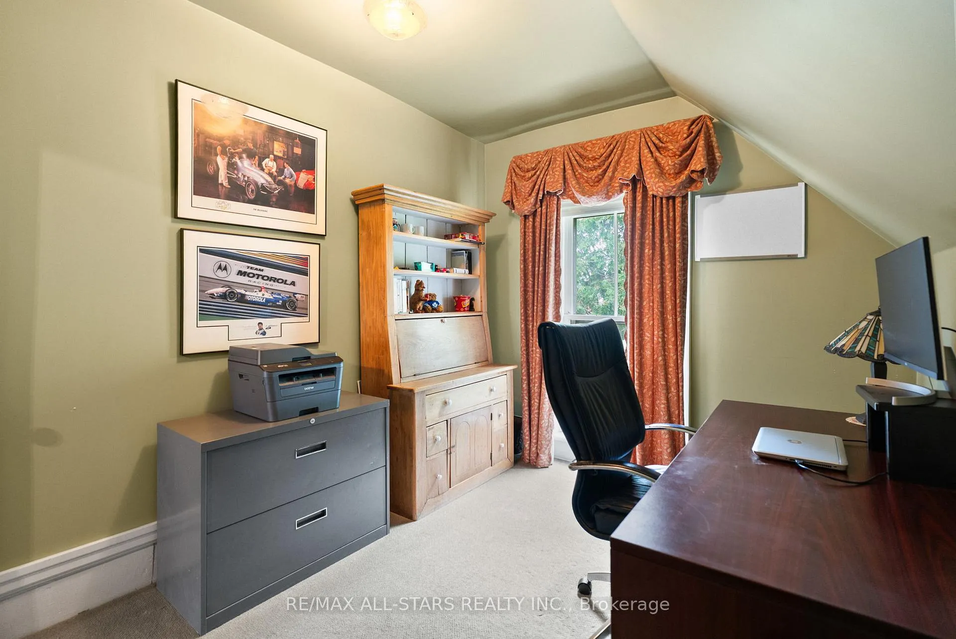 Photo 30 of 122 Brock Street E, Uxbridge — HOMEH