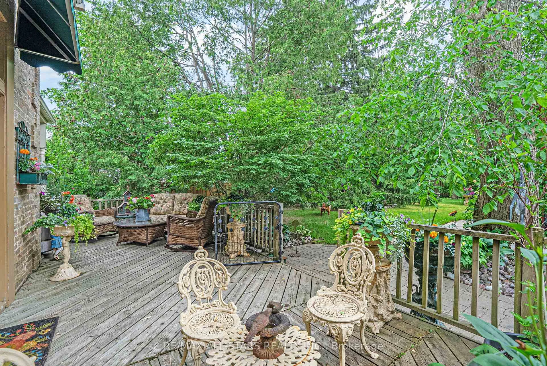 Photo 34 of 122 Brock Street E, Uxbridge — HOMEH