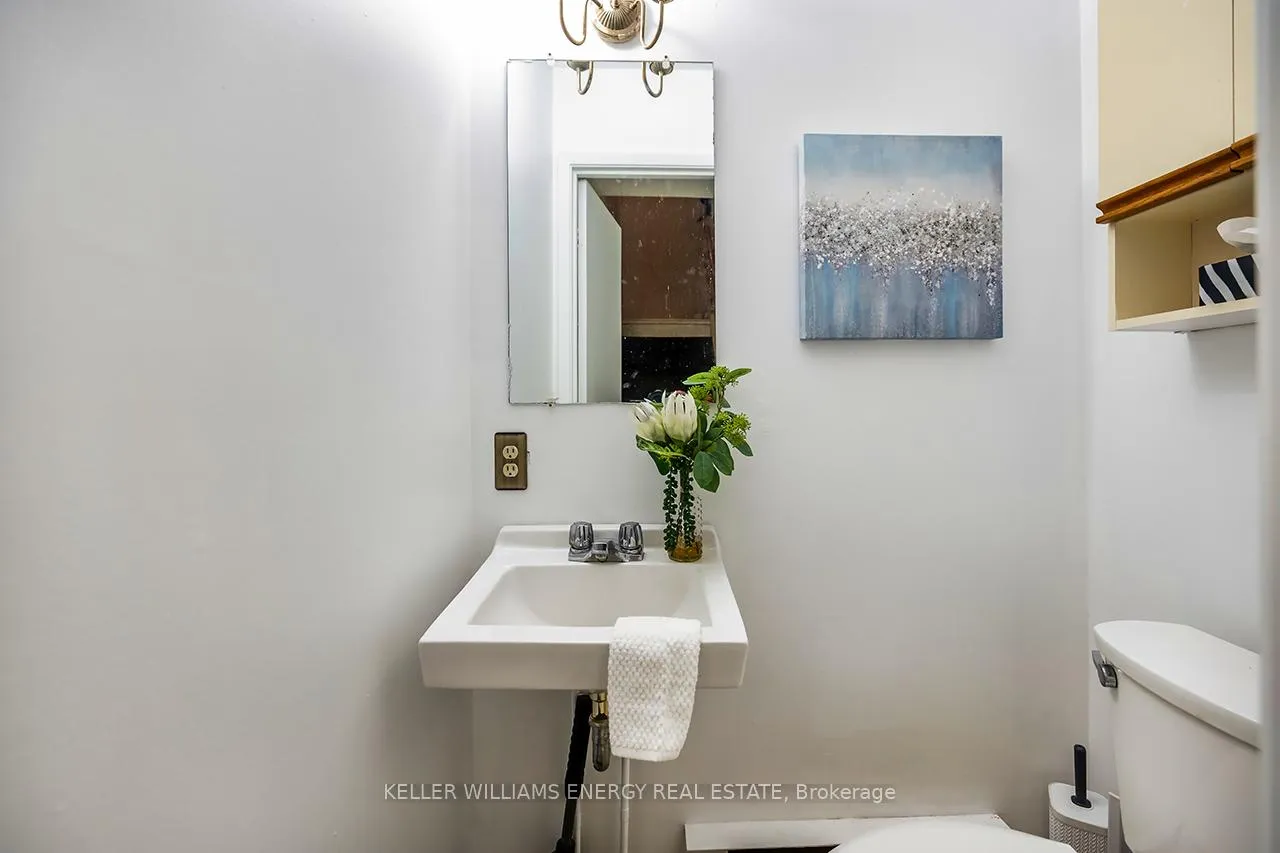 Photo 4 of Unit 49, 450 Bristol Crescent, Oshawa, Vanier — HOMEH