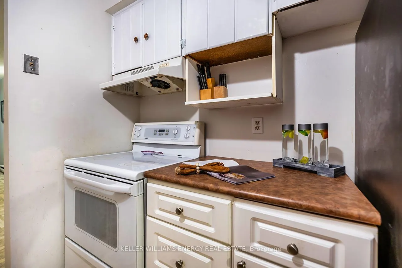 Photo 14 of Unit 49, 450 Bristol Crescent, Oshawa, Vanier — HOMEH