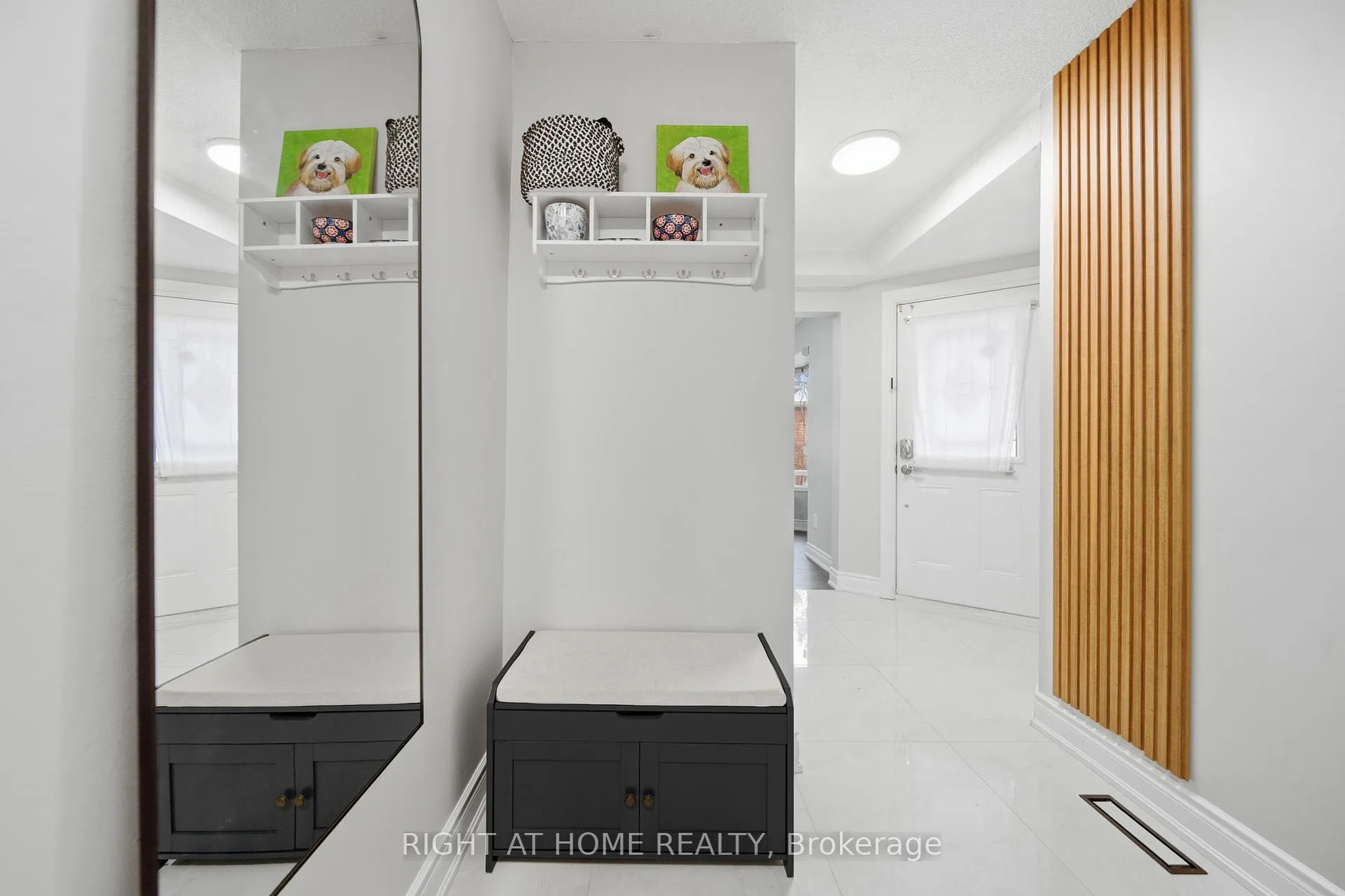 Photo 2 of 44 Forrester Drive, Brampton, Fletcher's West — HOMEH