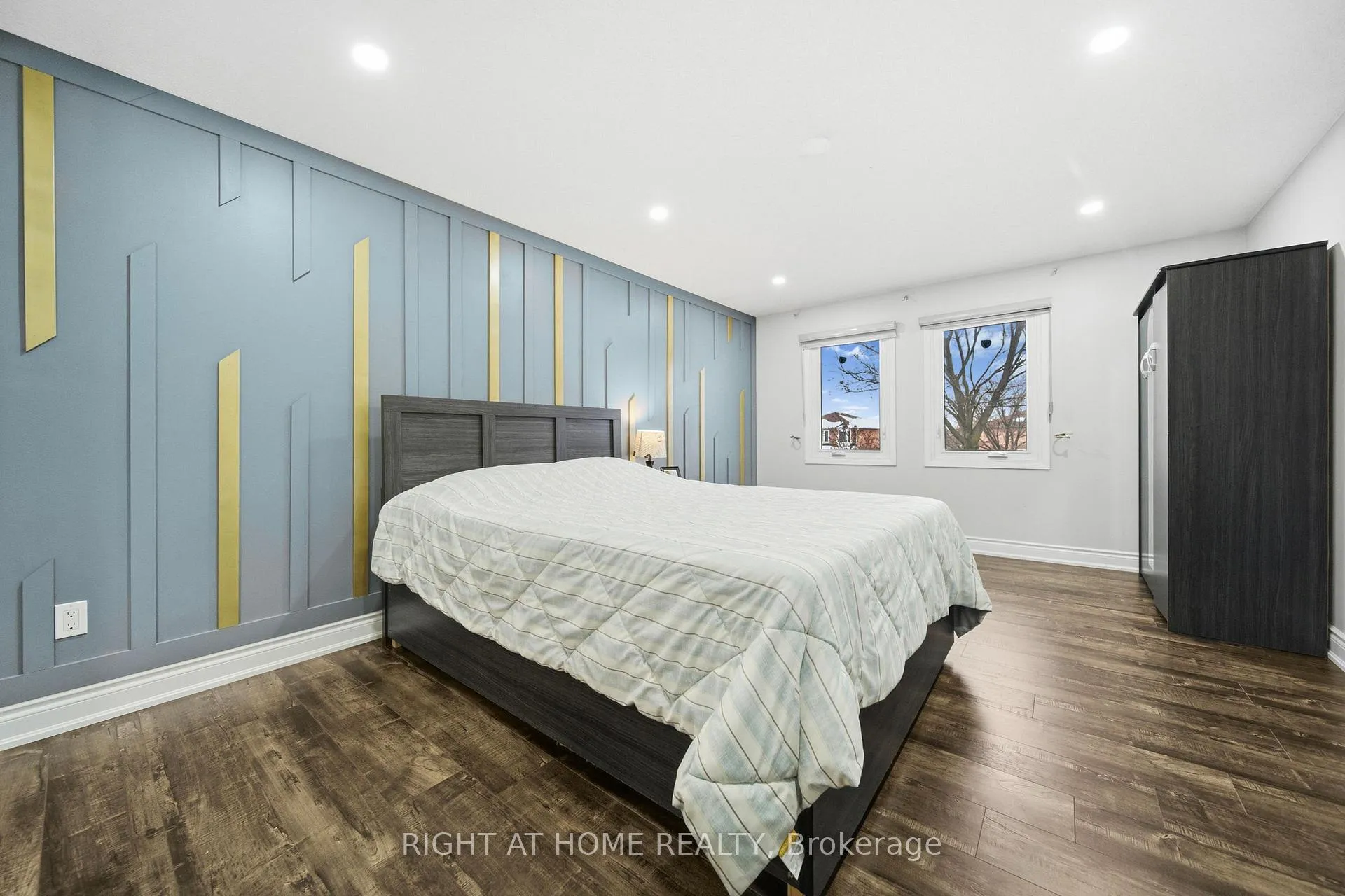 Photo 13 of 44 Forrester Drive, Brampton, Fletcher's West — HOMEH