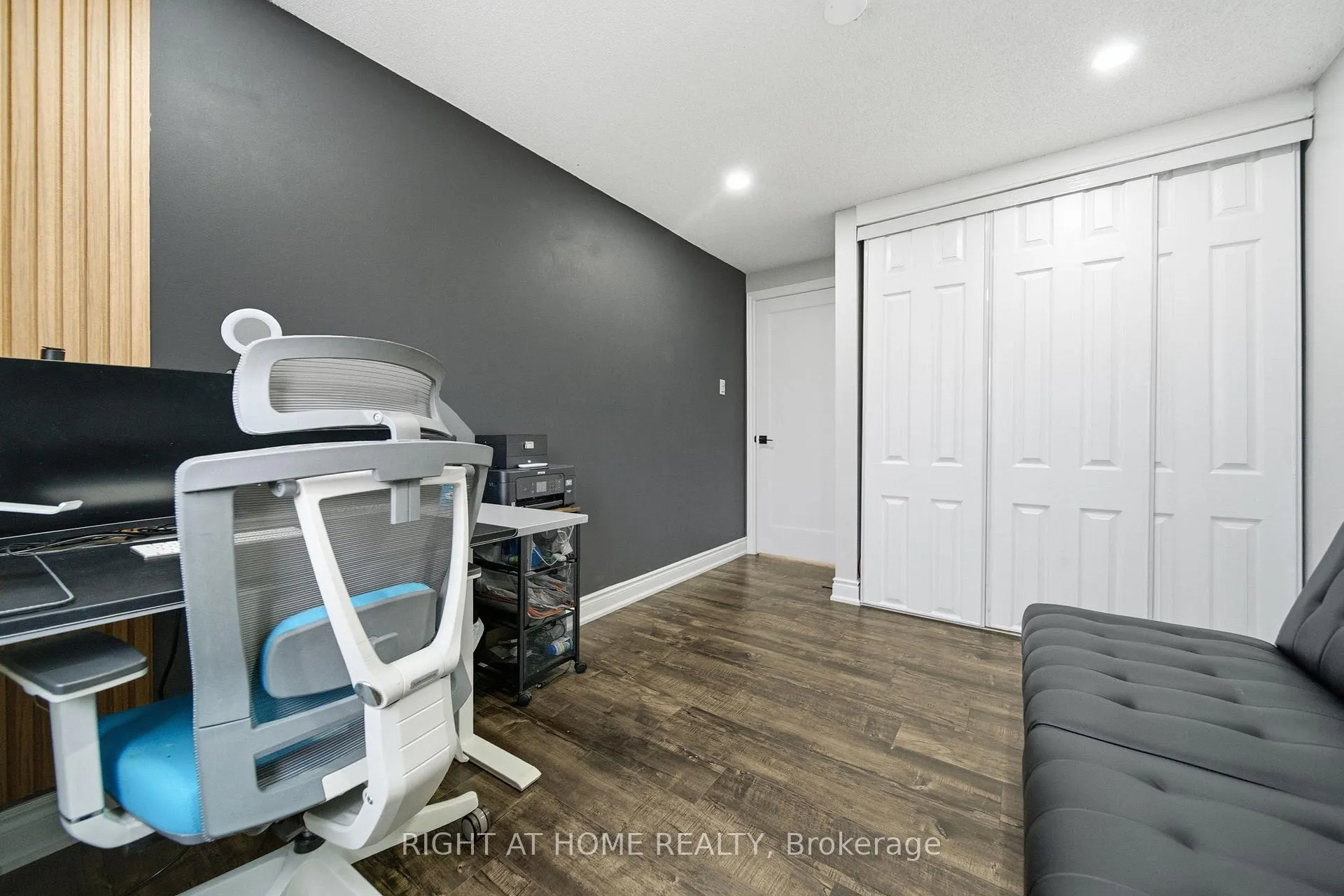 Photo 17 of 44 Forrester Drive, Brampton, Fletcher's West — HOMEH