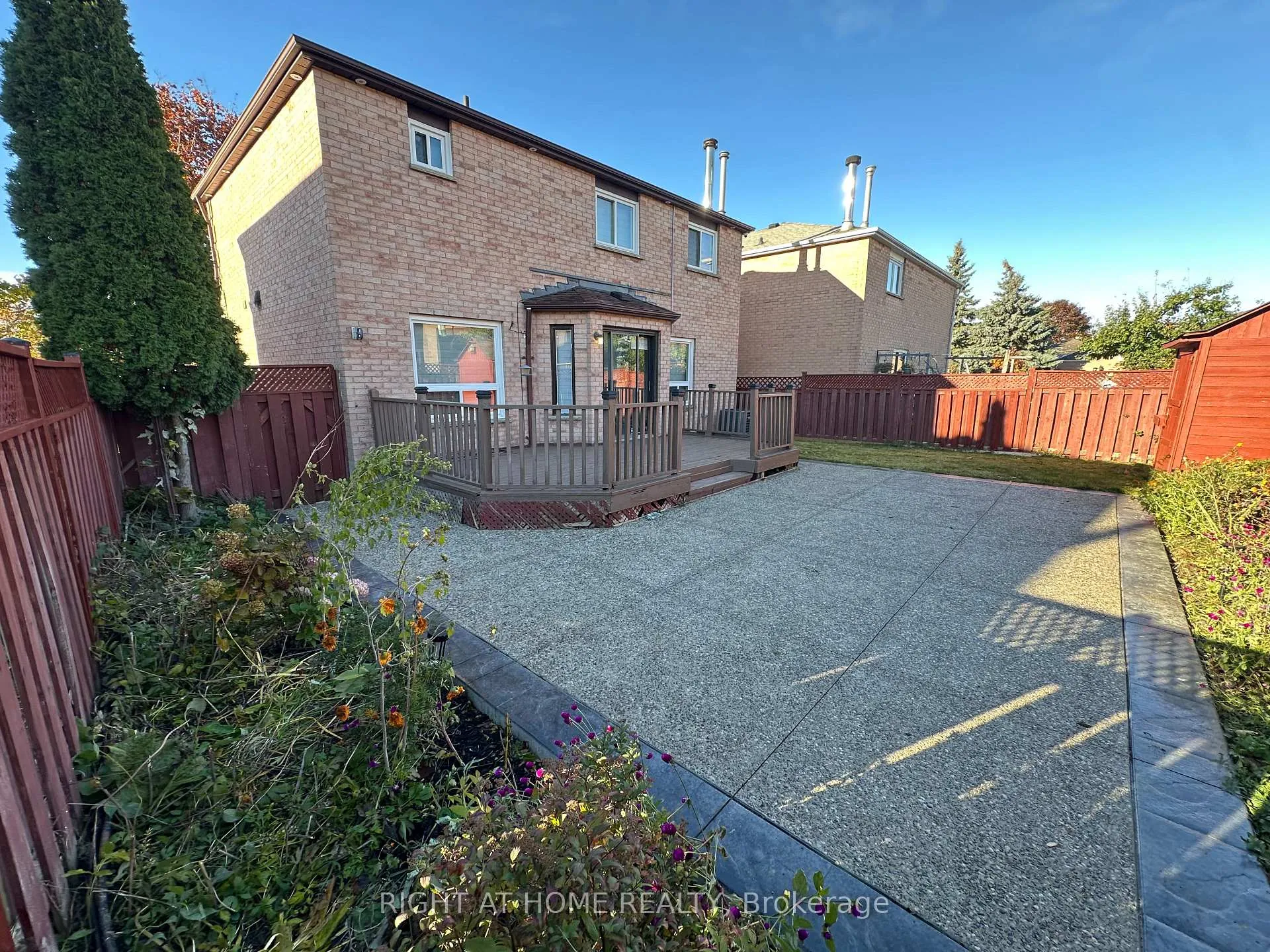 Photo 29 of 44 Forrester Drive, Brampton, Fletcher's West — HOMEH