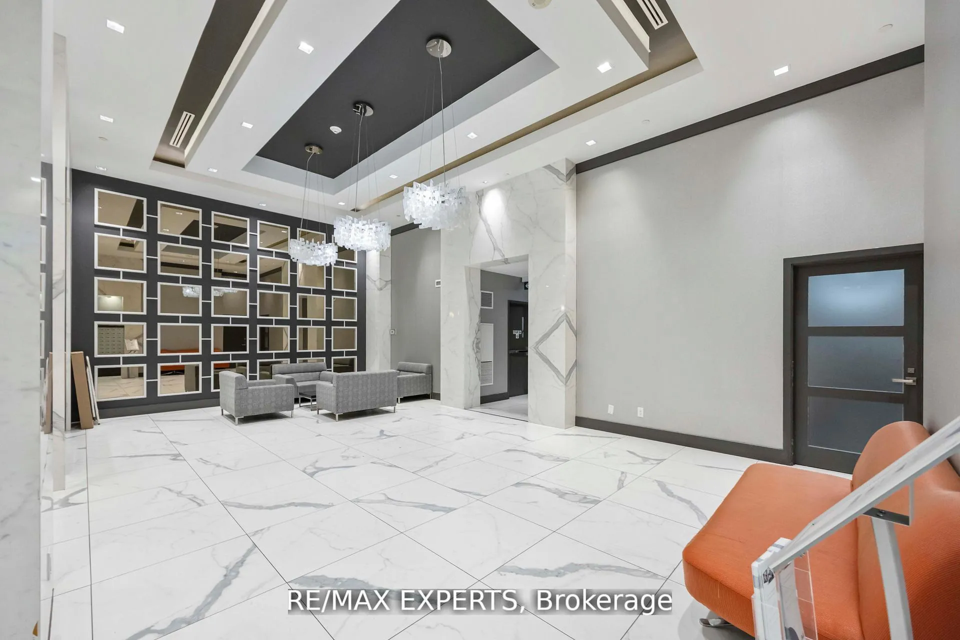 Photo 7 of Unit 801, 3700 Highway 7, Vaughan, Vaughan Corporate Centre — HOMEH