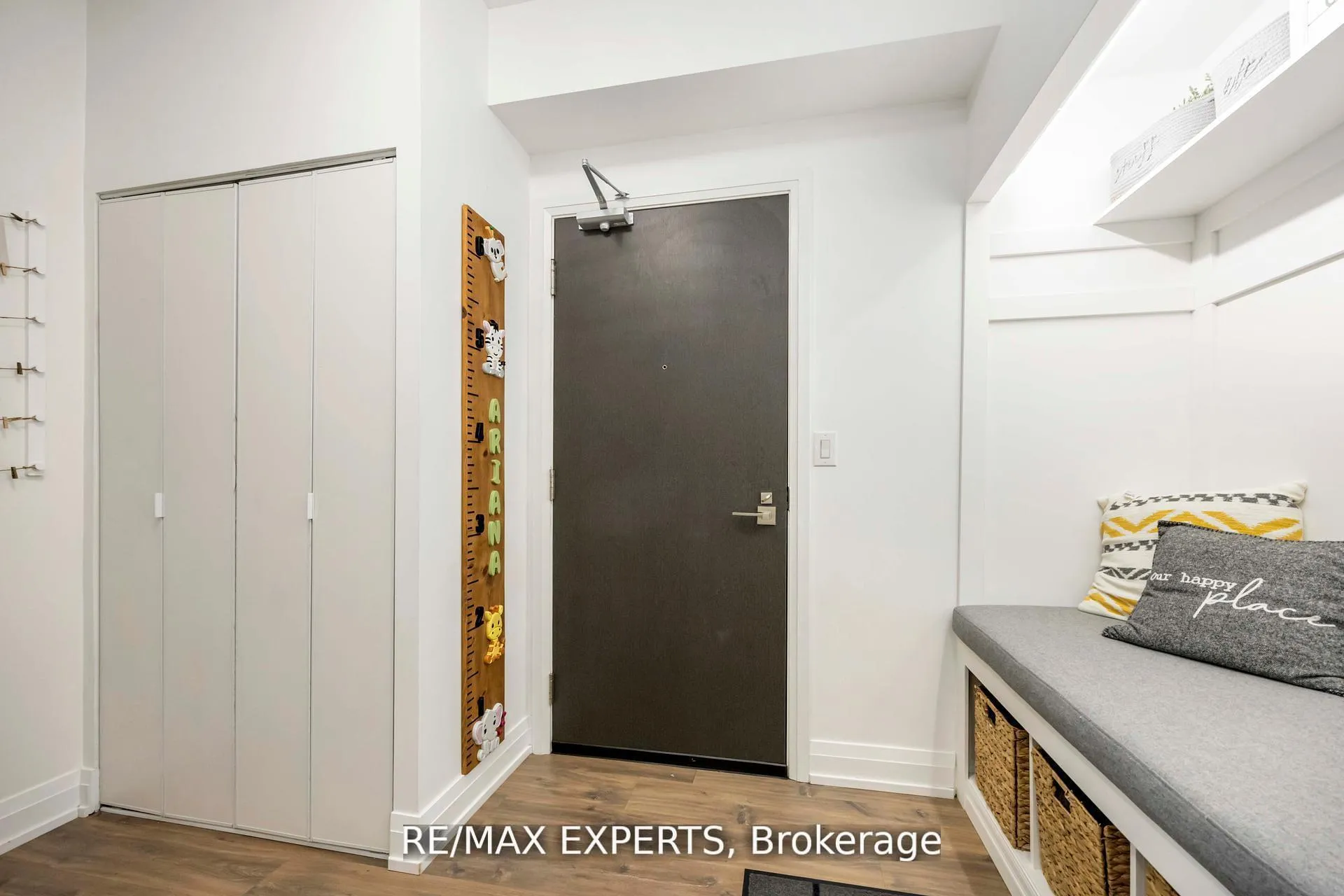 Photo 9 of Unit 801, 3700 Highway 7, Vaughan, Vaughan Corporate Centre — HOMEH
