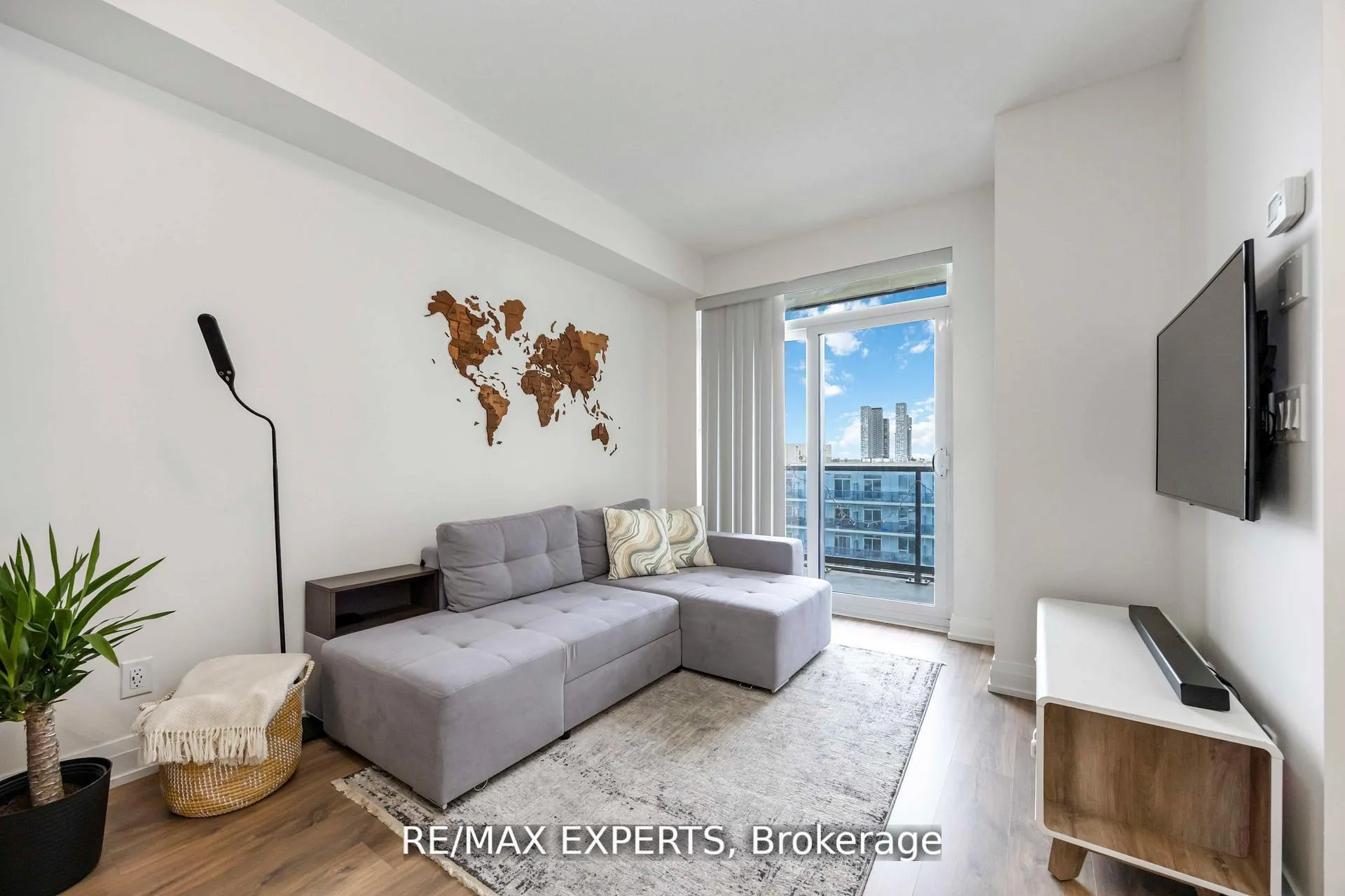 Photo 24 of Unit 801, 3700 Highway 7, Vaughan, Vaughan Corporate Centre — HOMEH