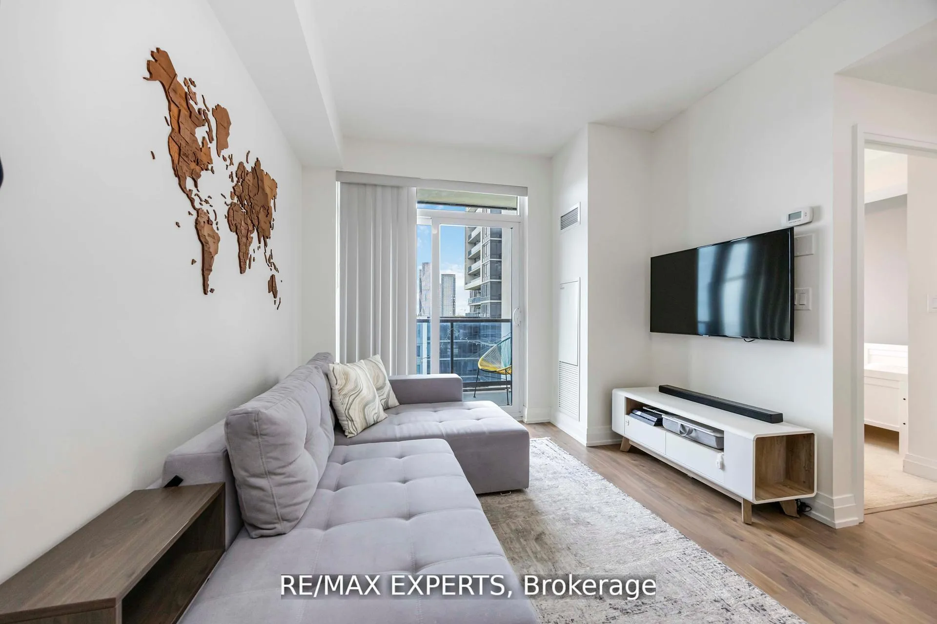 Photo 25 of Unit 801, 3700 Highway 7, Vaughan, Vaughan Corporate Centre — HOMEH