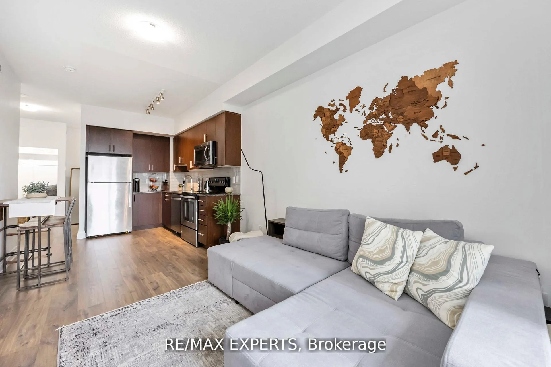 Photo 26 of Unit 801, 3700 Highway 7, Vaughan, Vaughan Corporate Centre — HOMEH