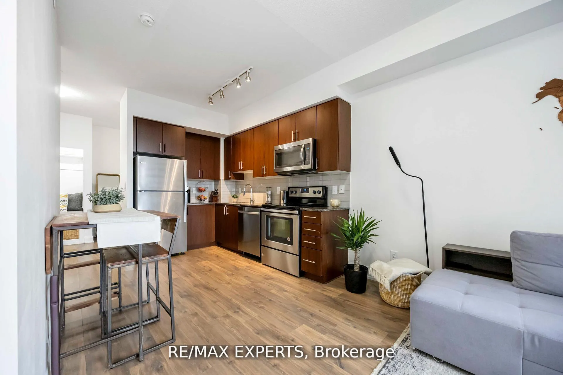 Photo 28 of Unit 801, 3700 Highway 7, Vaughan, Vaughan Corporate Centre — HOMEH