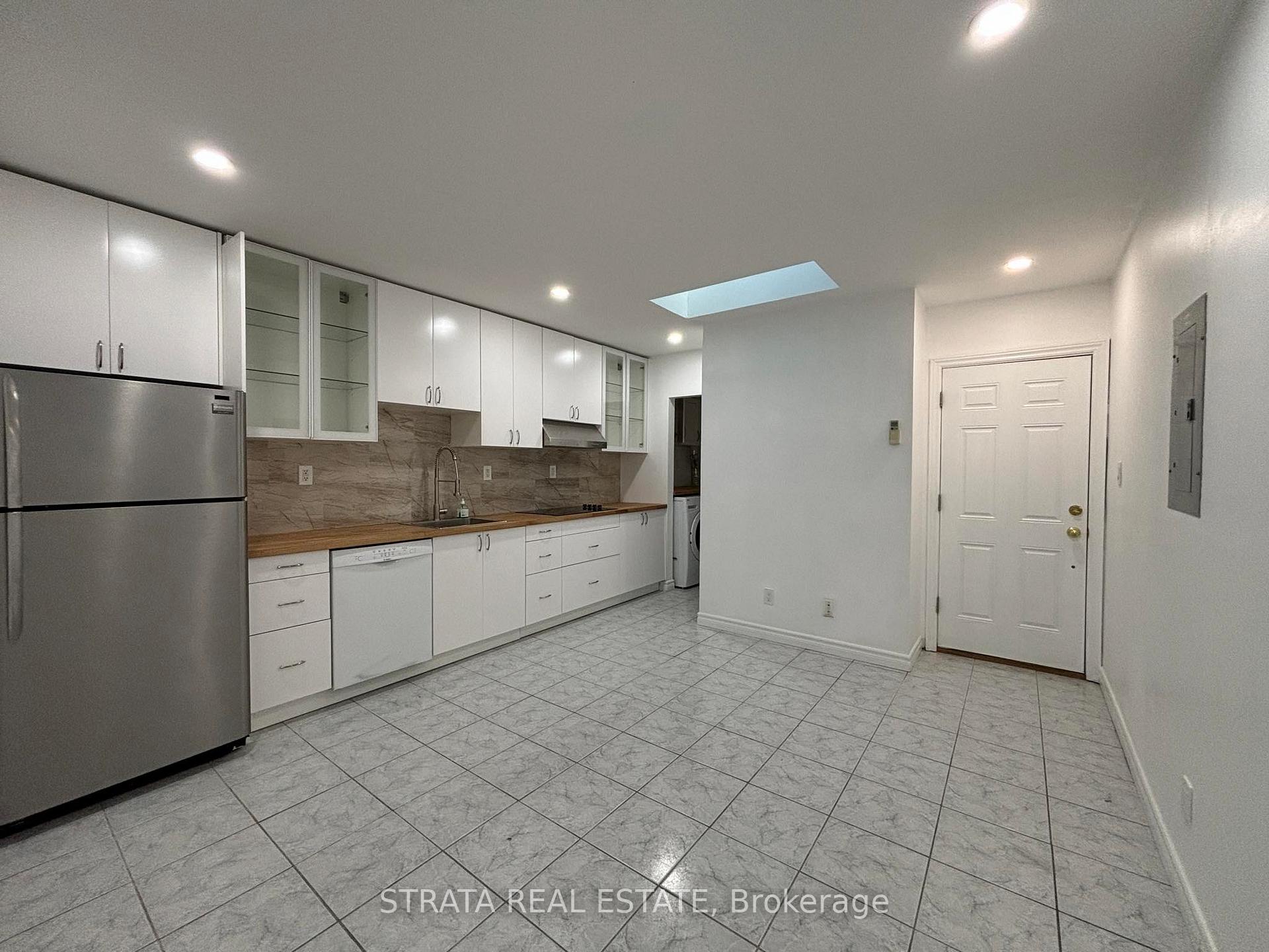Photo 4 of Unit 302, 600 Gerrard Street E, Toronto, North Riverdale — HOMEH