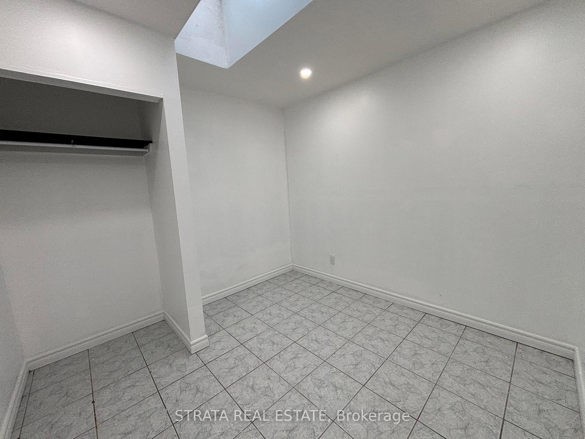 Photo 7 of Unit 302, 600 Gerrard Street E, Toronto, North Riverdale — HOMEH