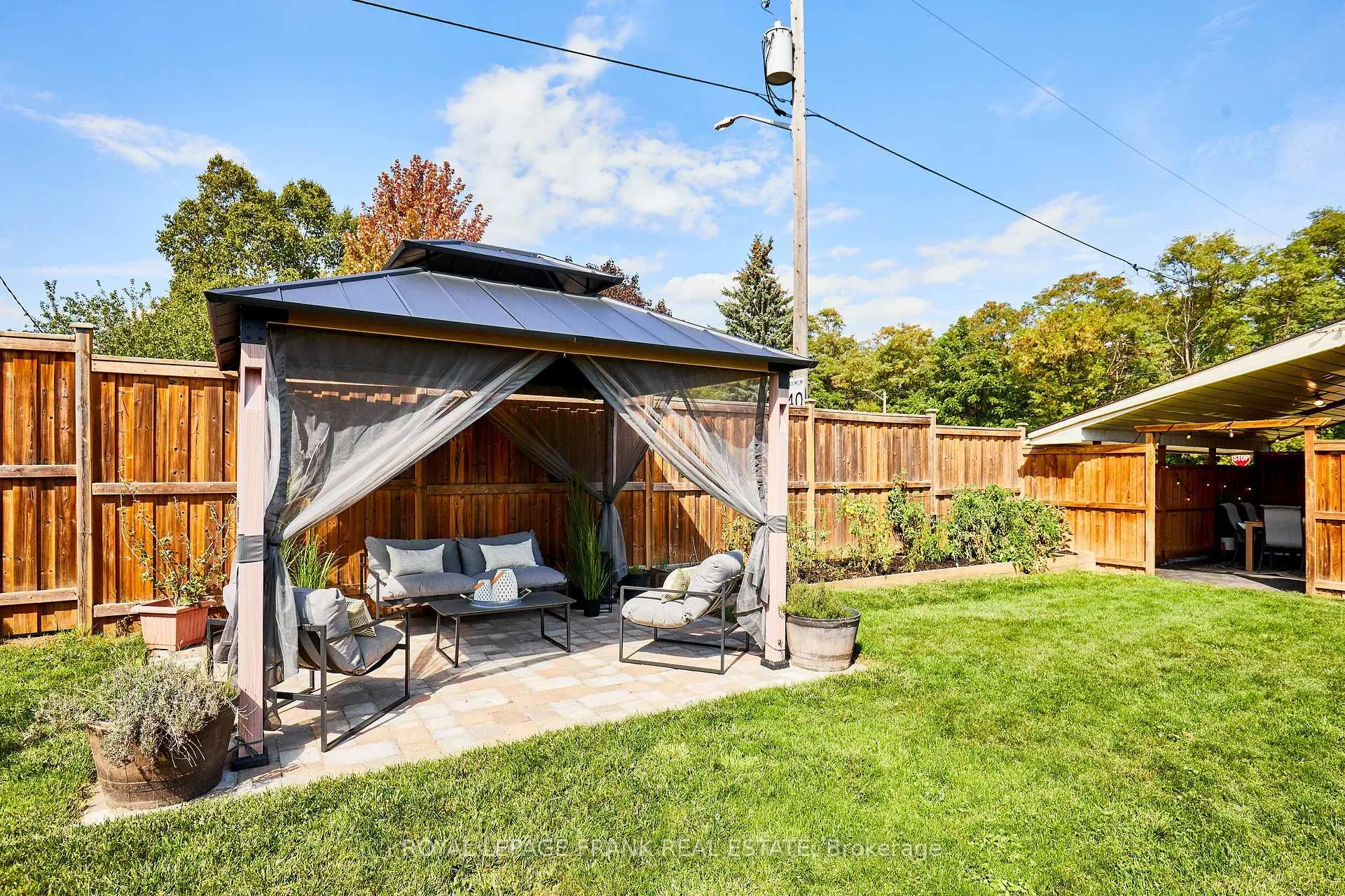 Photo 37 of 432 Park Road N, Oshawa, McLaughlin — HOMEH