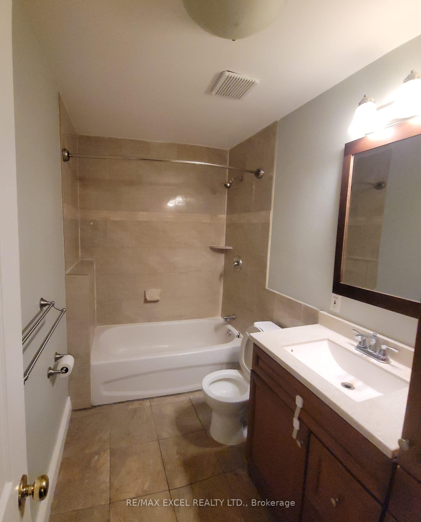 Photo 7 of 202 King Edward Avenue, Toronto, Woodbine-Lumsden — HOMEH