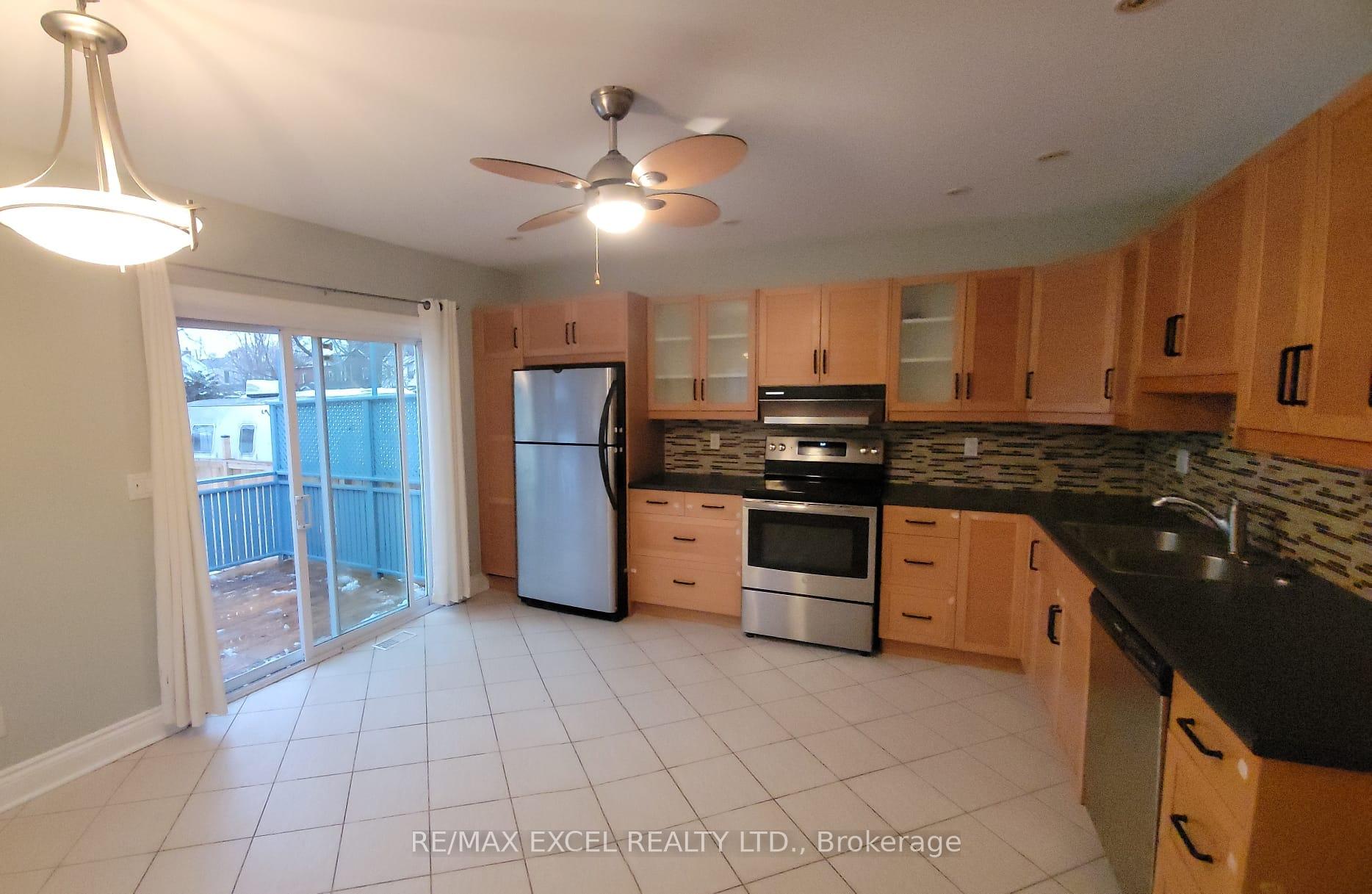 Photo 8 of 202 King Edward Avenue, Toronto, Woodbine-Lumsden — HOMEH