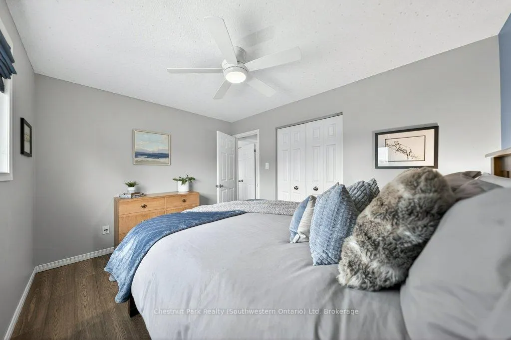 Photo 27 of 113 Sanderson Drive, Guelph, Willow West/Sugarbush/West Acres — HOMEH