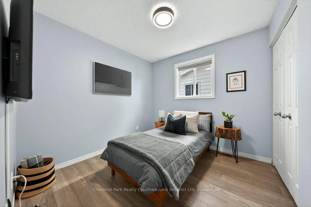Photo 28 of 113 Sanderson Drive, Guelph, Willow West/Sugarbush/West Acres — HOMEH