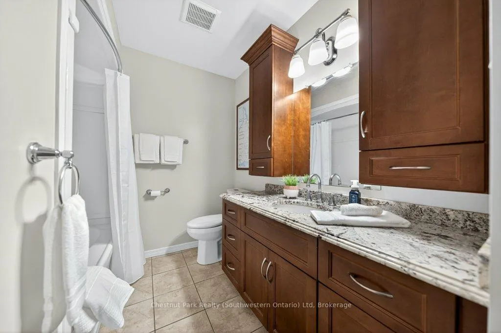 Photo 30 of 113 Sanderson Drive, Guelph, Willow West/Sugarbush/West Acres — HOMEH