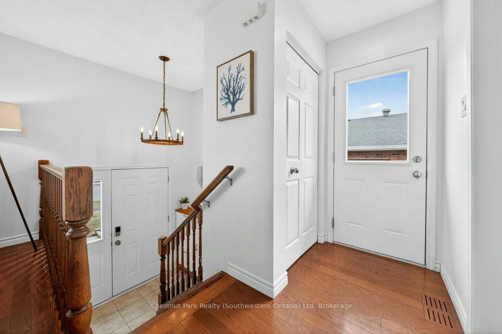 Photo 44 of 113 Sanderson Drive, Guelph, Willow West/Sugarbush/West Acres — HOMEH