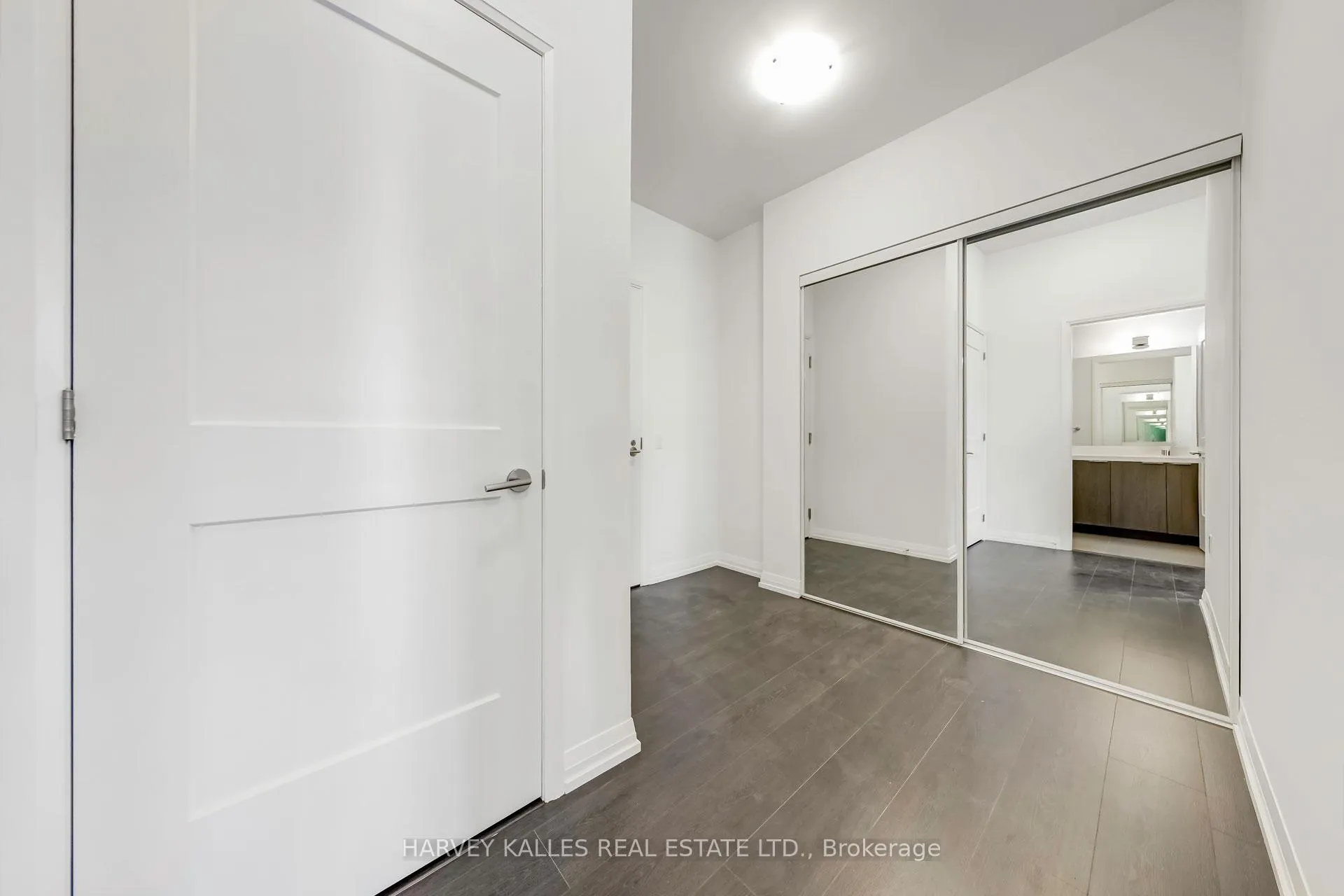 Photo 5 of Unit LPH03, 25 Holly Street, Toronto, Mount Pleasant West — HOMEH