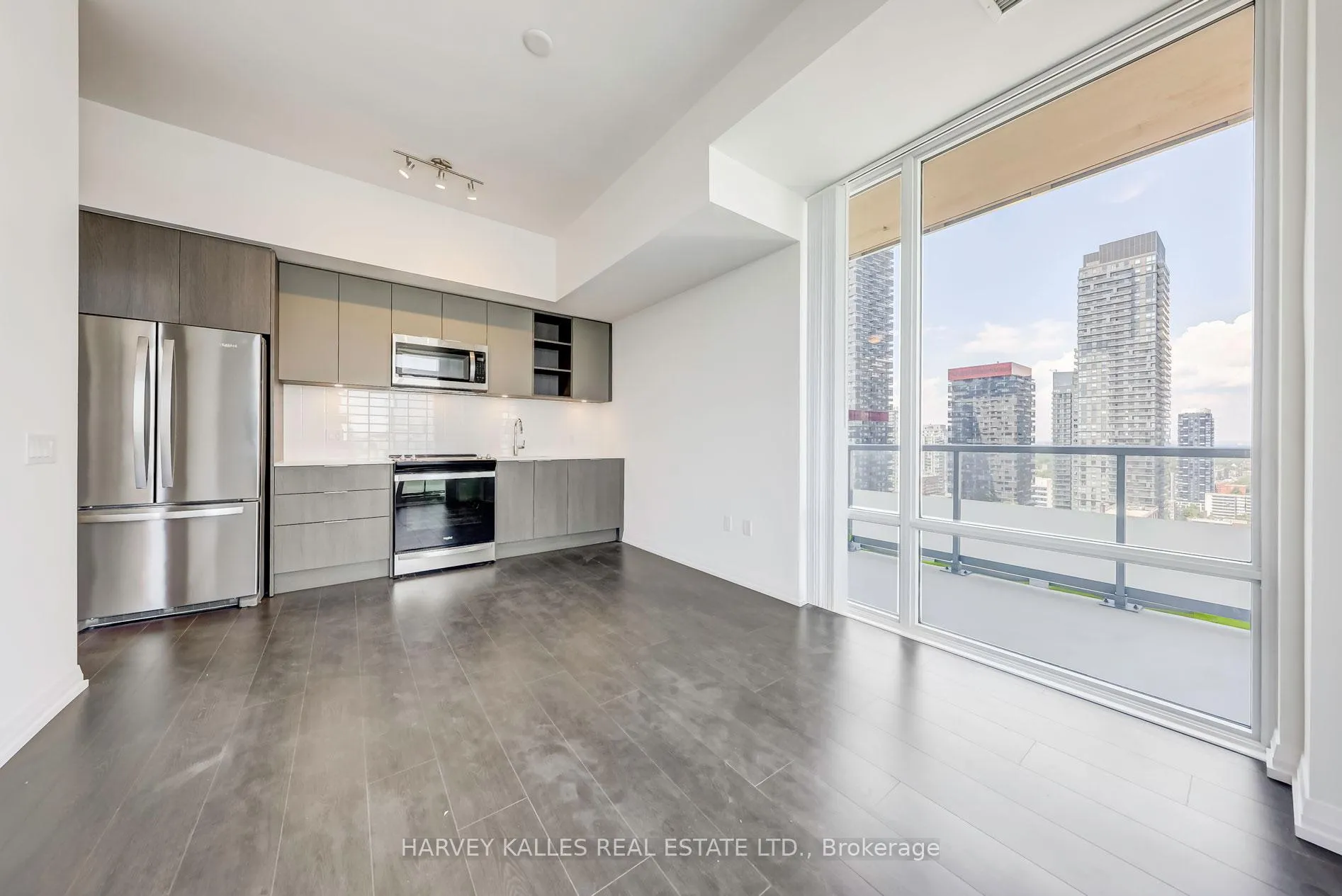 Photo 10 of Unit LPH03, 25 Holly Street, Toronto, Mount Pleasant West — HOMEH