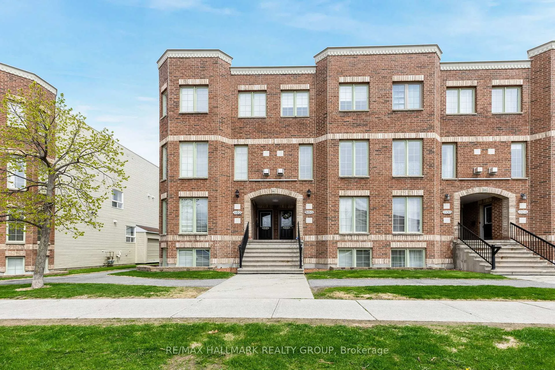 Photo 1 of 896 Longfields Drive, Ottawa, Barrhaven - Longfields — HOMEH