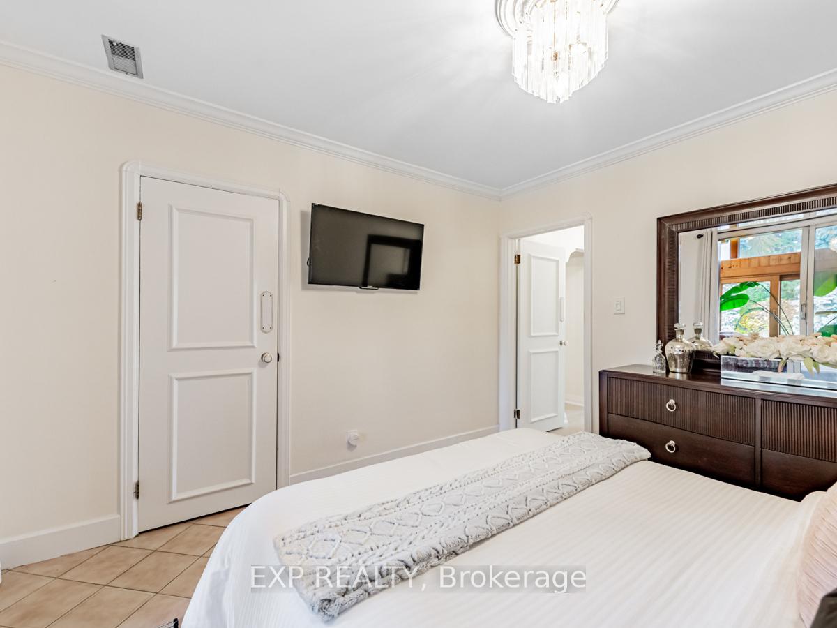 Photo 20 of 592 O'connor Drive, Toronto, East York — HOMEH