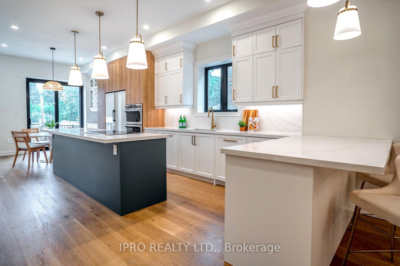 Photo 8 of 246 O'connor Drive, Toronto, East York — HOMEH