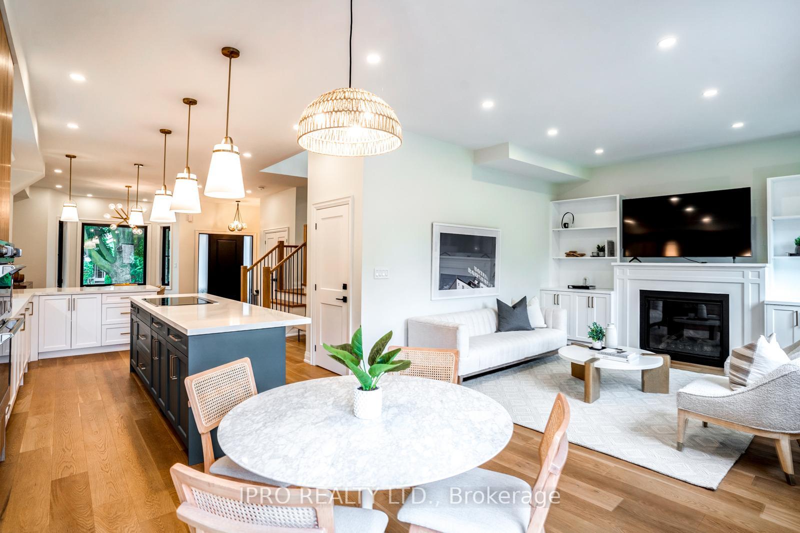 Photo 14 of 246 O'connor Drive, Toronto, East York — HOMEH